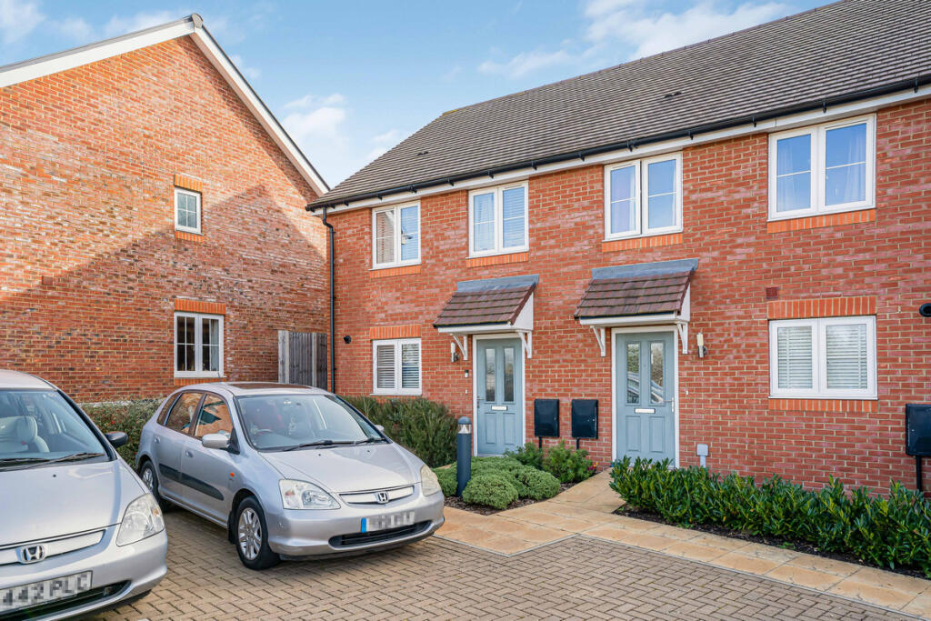 Main image of property: Holcombe Place, Oxford, OX44