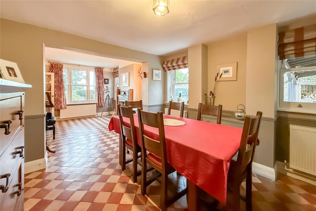 Chad Lane, Flamstead, Hertfordshire, AL3 photo 3