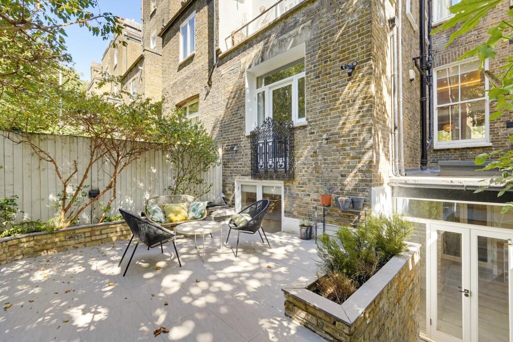 Property photo 8