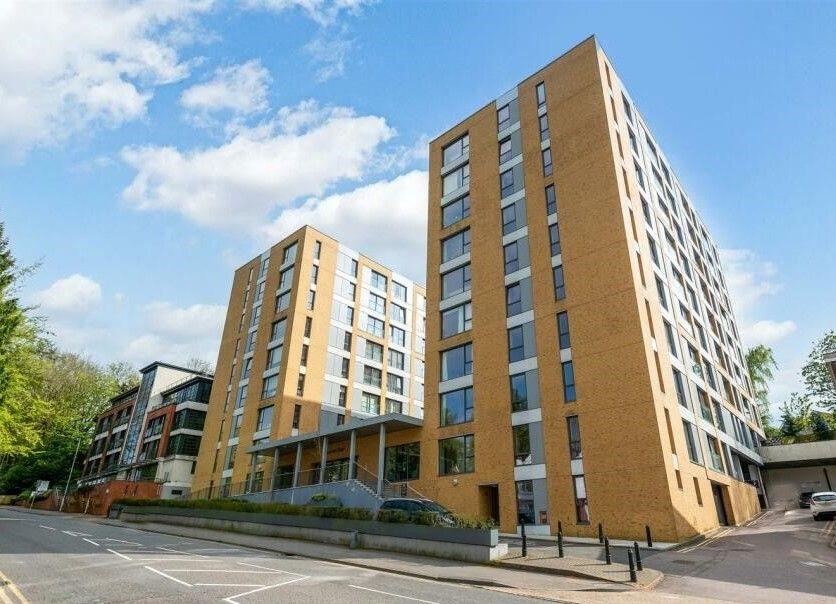 Apartment in Tonbridge - View 3