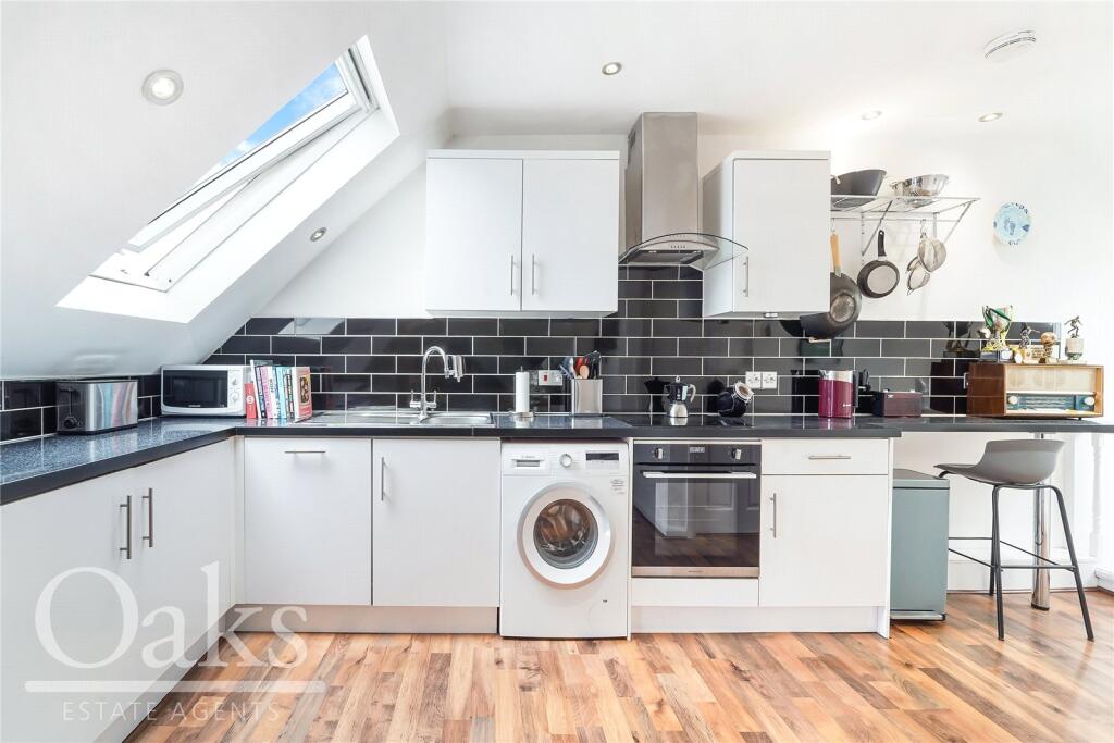 Apartment in London - View 3