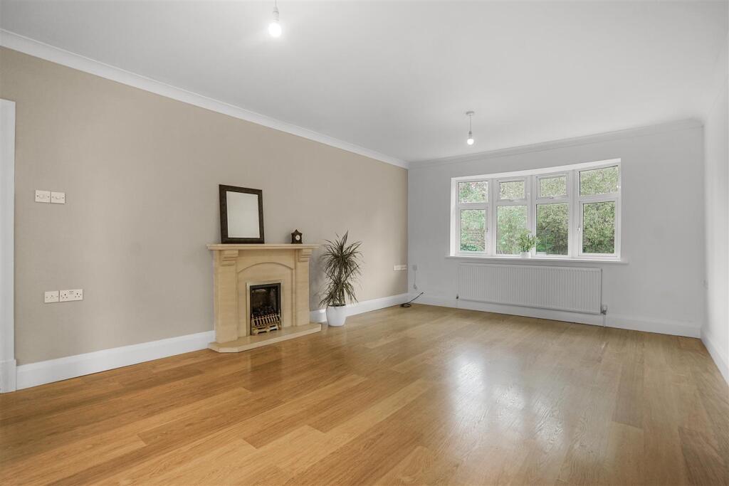 May Meadow Close, Barlestone, Nuneaton photo 3