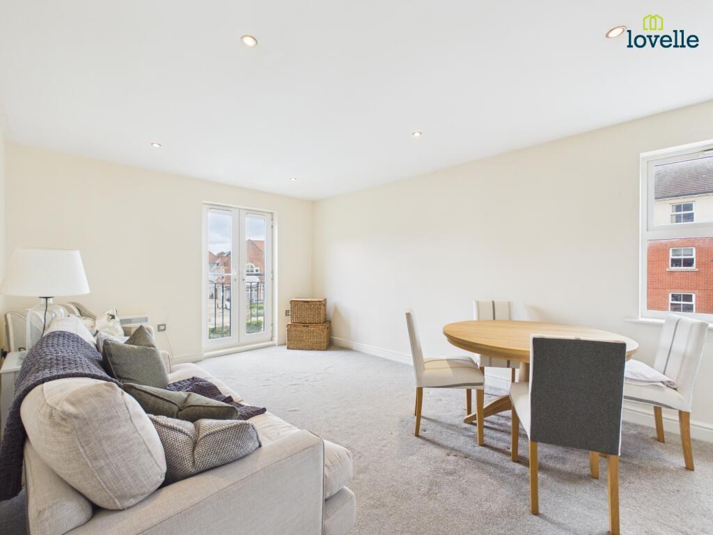 Olsen Rise, Carlton Centre, Lincoln, LN2 - View 5