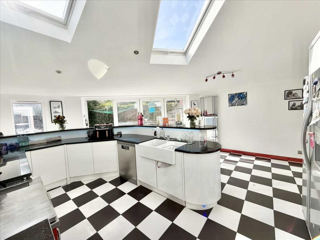 House in Rushcliffe, Bunny - View 3
