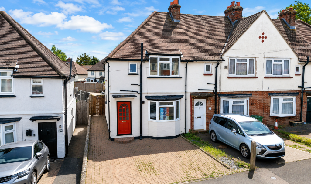 Three bed home near Mote Park with no chain ME15 7AF