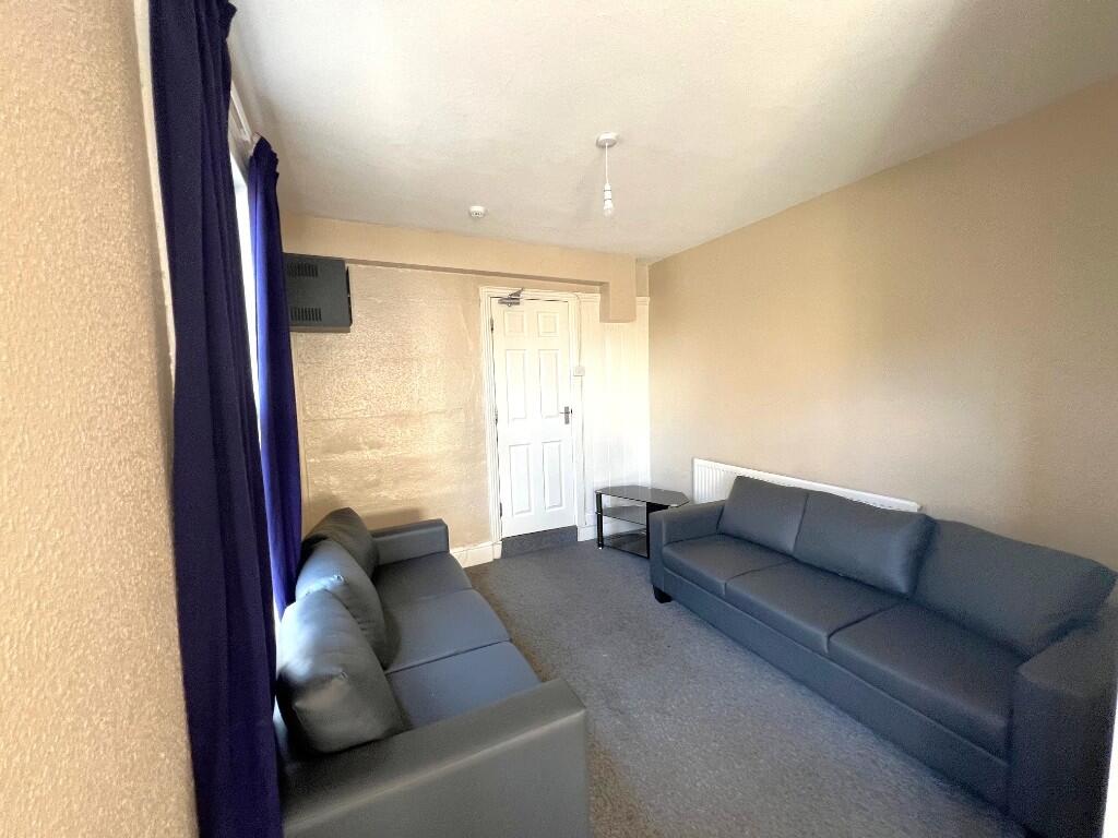 1 bedroom terraced house for rent