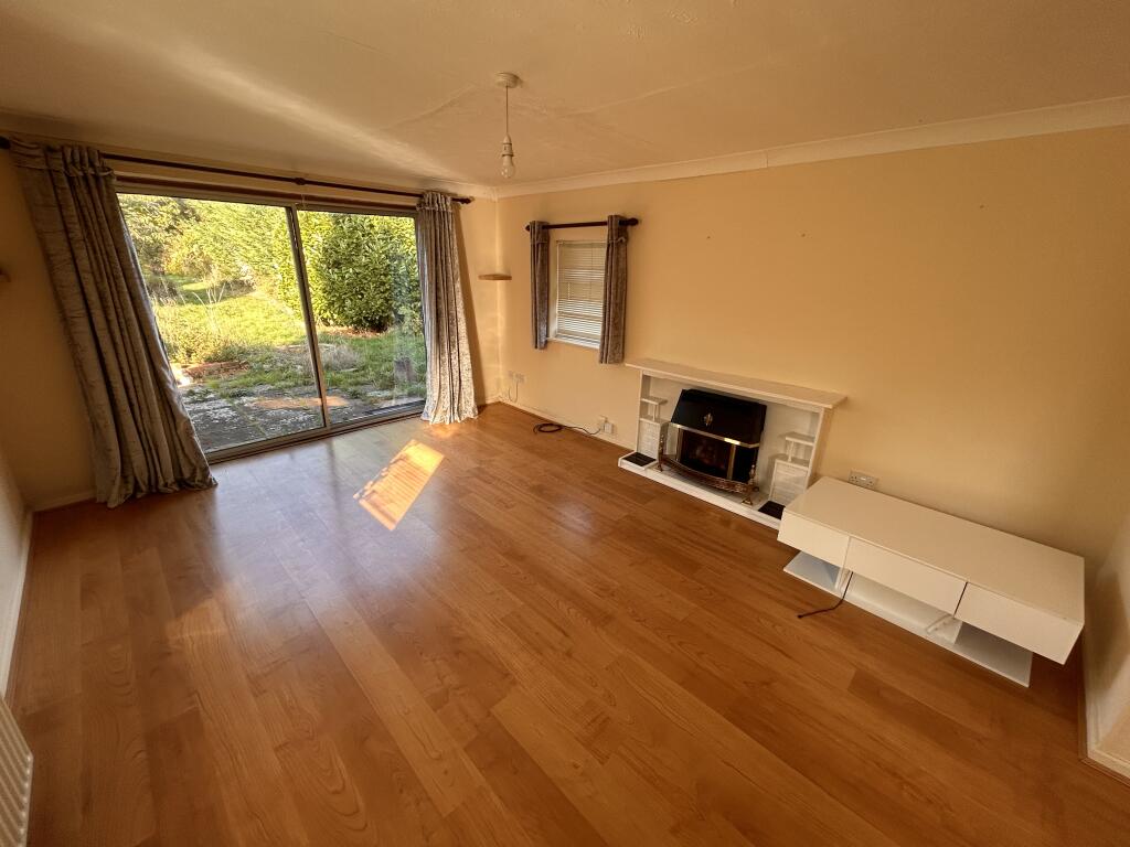 House in Bromham, Bedford - View 2