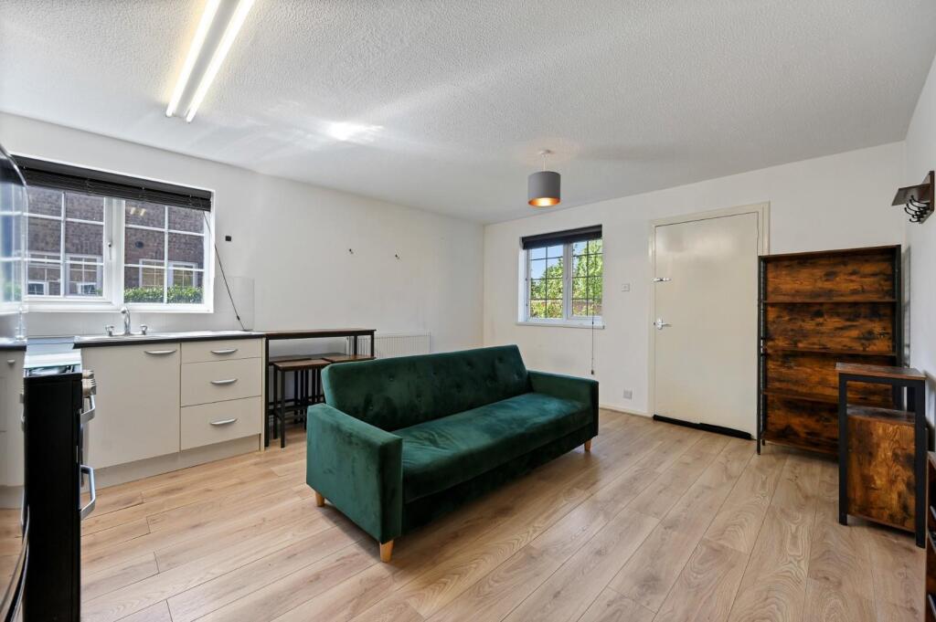 Main image of property: Sawyers Lawn, Ealing