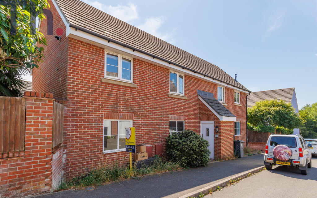 House in East Cowes, Osborne - View 2