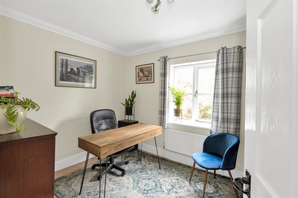 Additional image 16 of Codicote Road, Wheathampstead, St. Albans