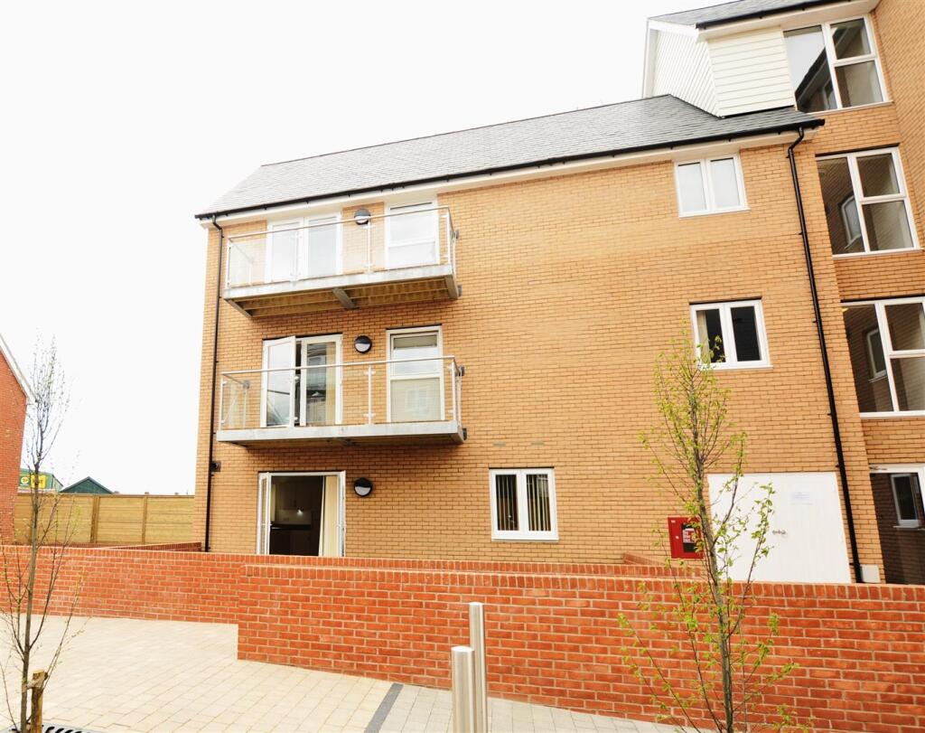 Main image of property: Cressy Quay, Chelmsford