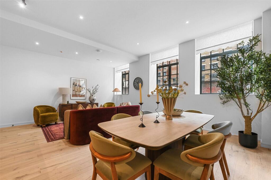 Main image of property: The Threadworks, 10-14 Hollybush Gardens, Bethnal Green, E2