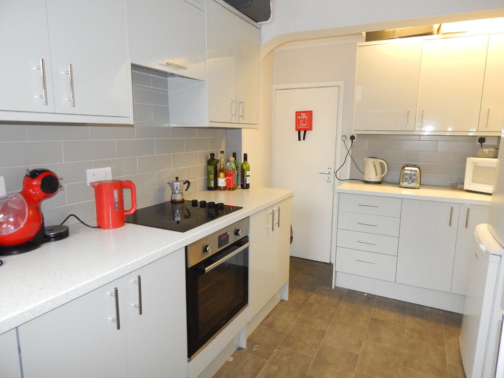 Main image of property: Didcot