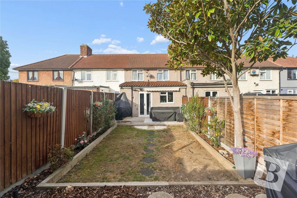 Croppath Road, Dagenham, RM10 photo 4