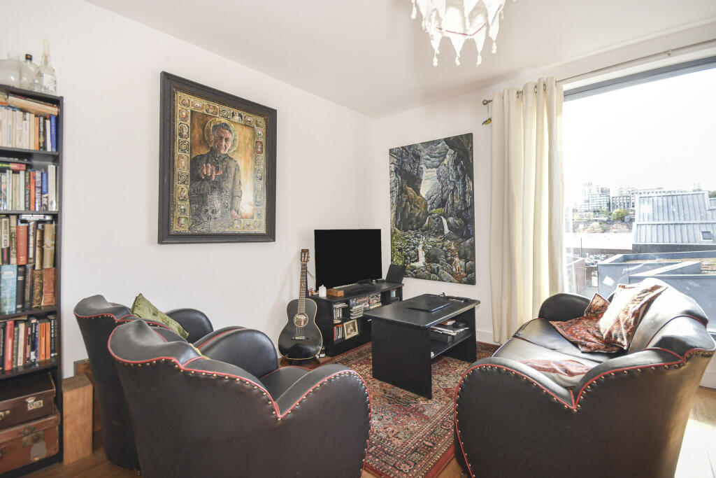 Apartment in Sheffield - View 3