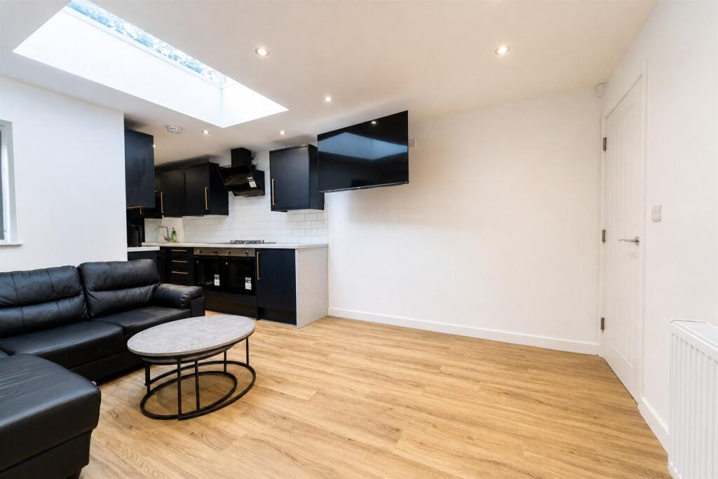 House in Birmingham, Selly Oak - View 3