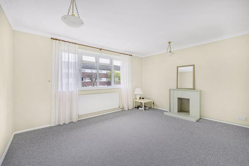 Apartment in London - View 3