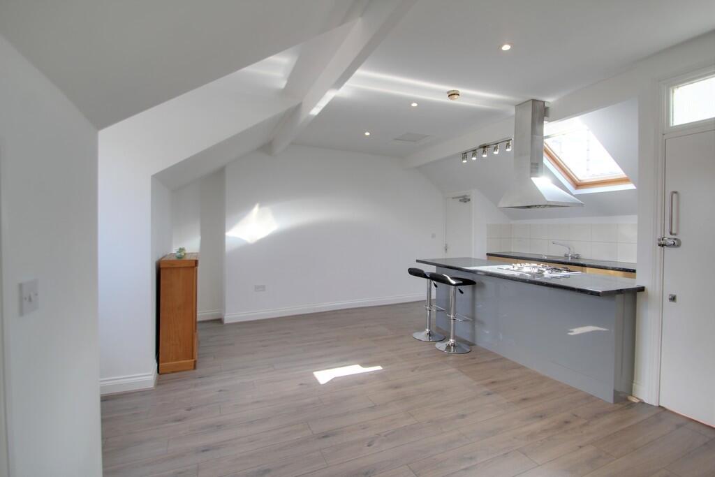 1 bedroom penthouse for rent