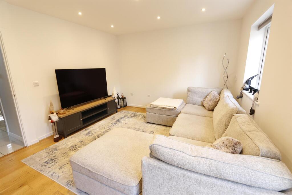 House in Shefford - View 4