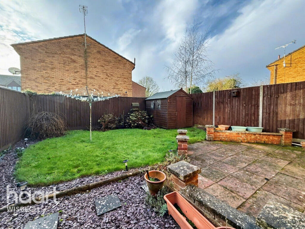 Peartree Way, Elm photo 4