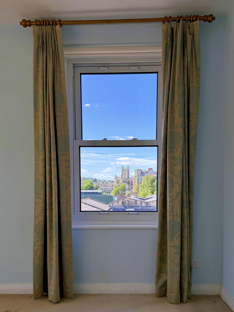 Apartment in Bath - View 4