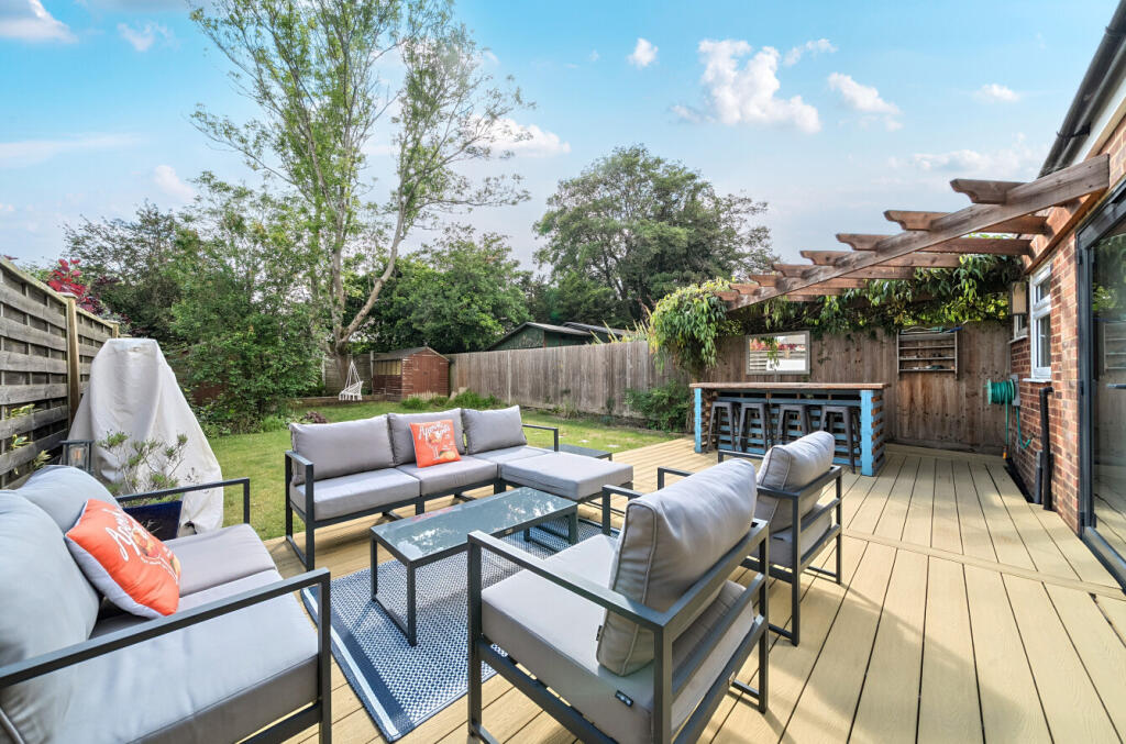 House in London - View 3