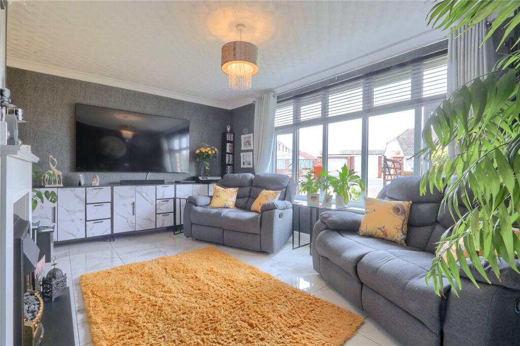 House in Stockton-on-Tees, Redcar and Cleveland - View 4