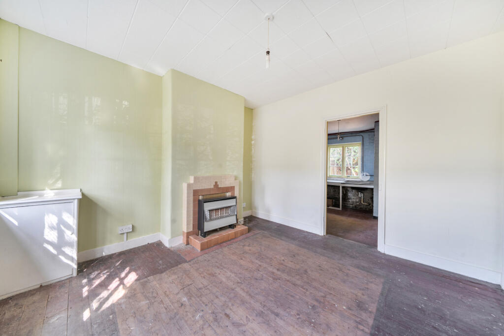 House in London, London Borough of Harrow - View 3