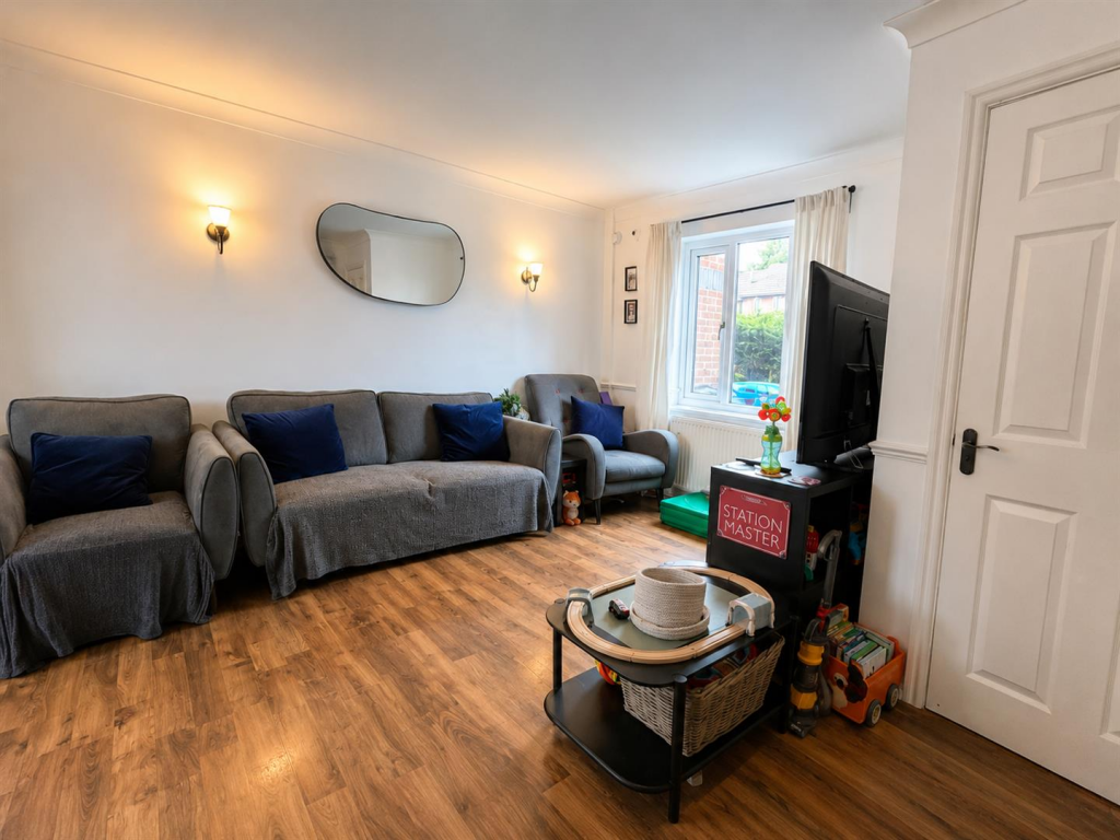 House in Manchester, Baguley - View 4