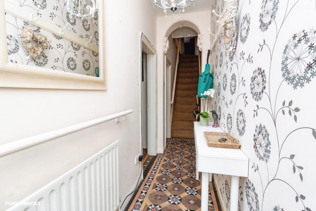 House in Stoke-on-Trent - View 2
