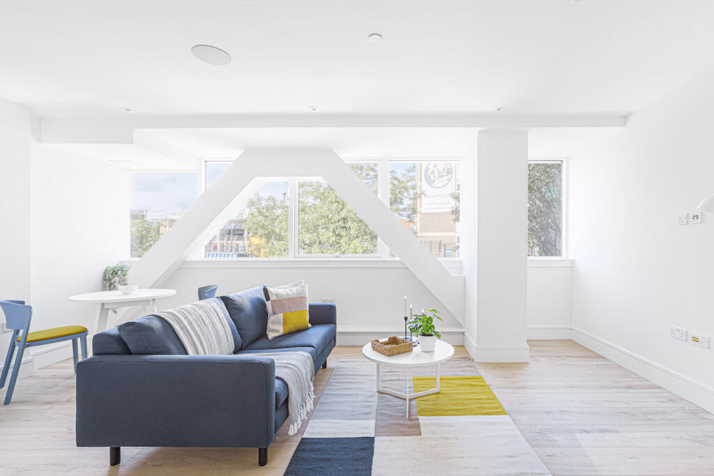 Apartment in Harrow - View 3