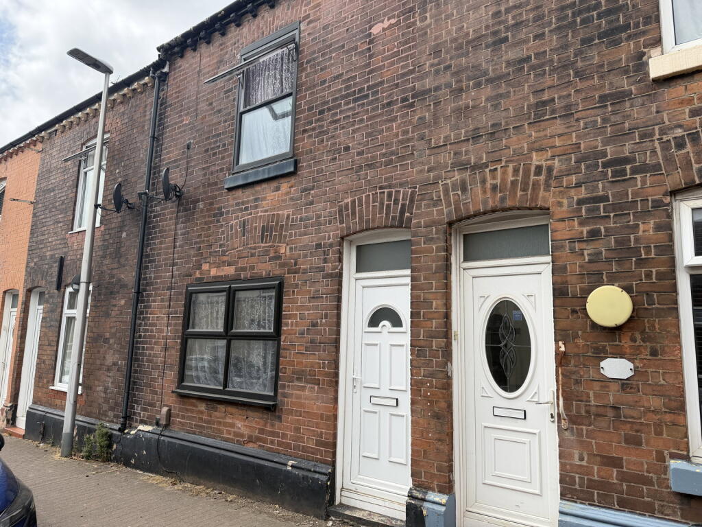 Main image of property: Mersey Road, Widnes, WA8 0DT