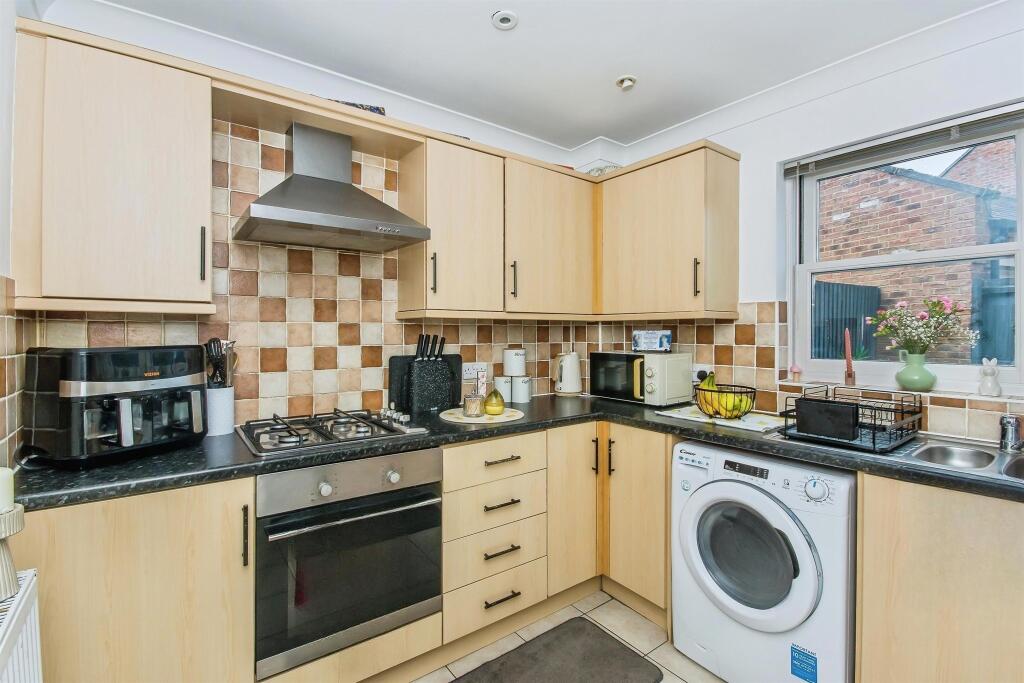Minster Court, Long Sutton, Spalding photo 4