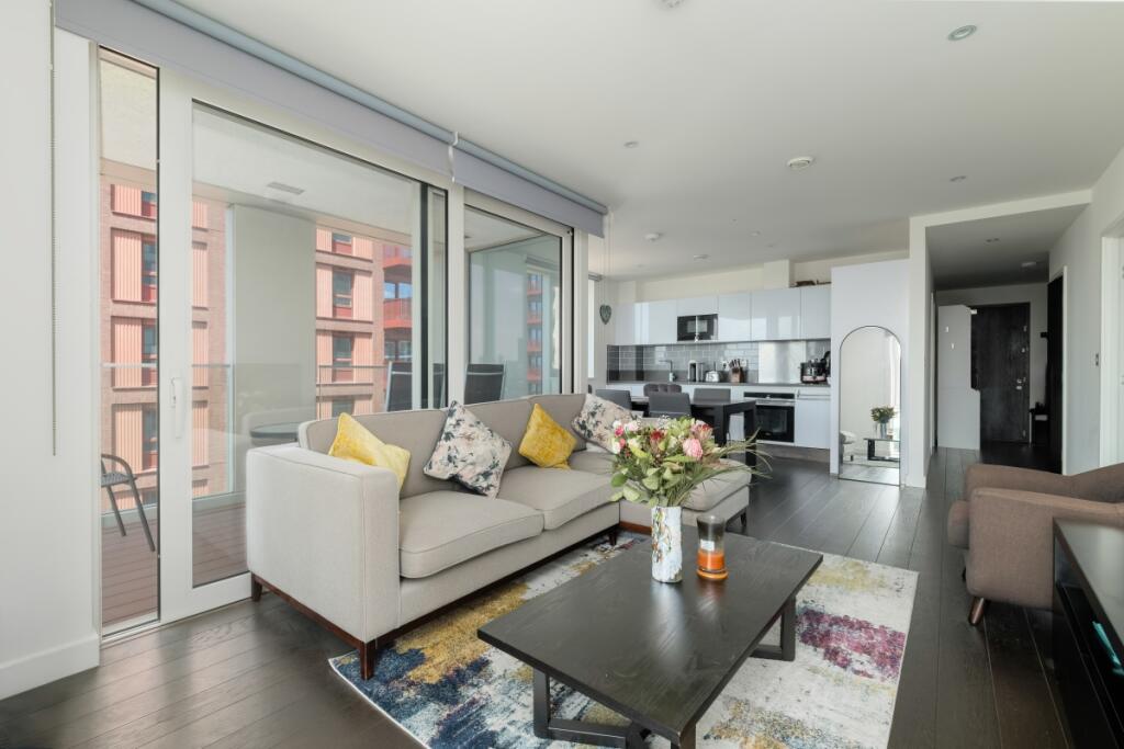 Main image of property: Pilot Walk, London, SE10