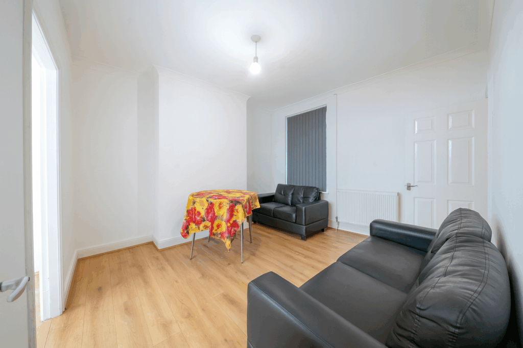 Main image of property: 32 Canon Road, Liverpool, Merseyside, L6 0BN