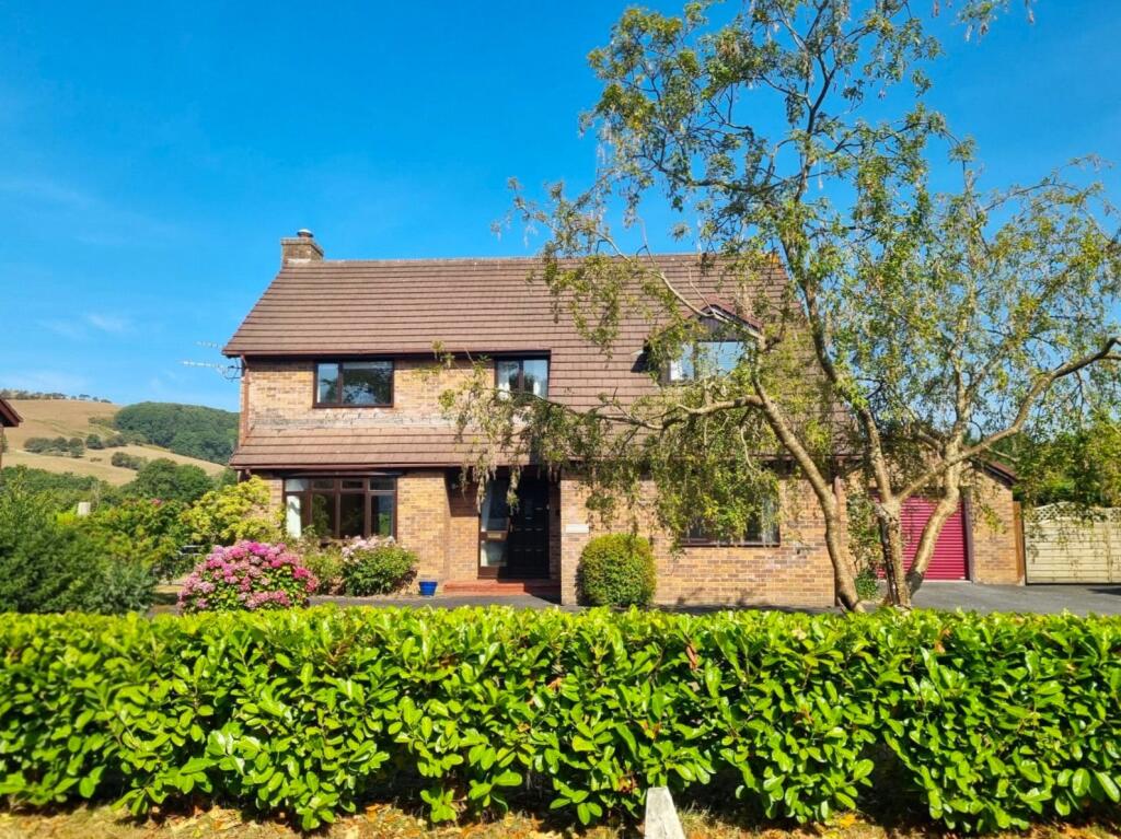 Main image of property: Lon Glanfred, Llandre, Bow Street, Ceredigion, SY24