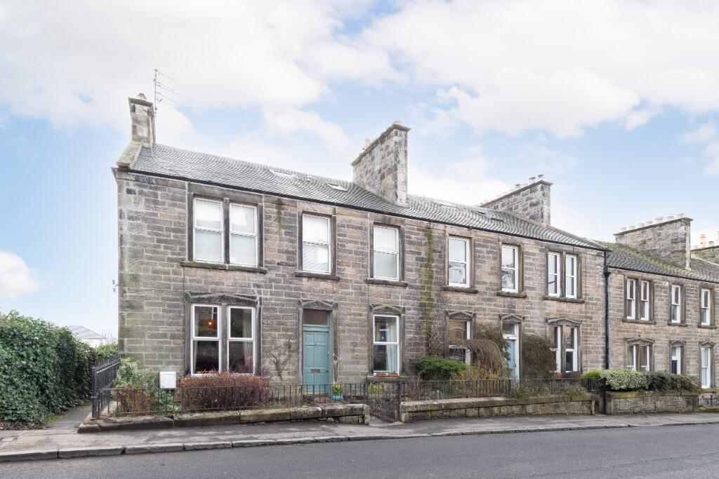Main image of property: 108 Main Street, Aberdour, KY3 0UH
