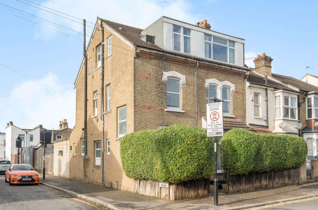 Main image of property: Birchanger Road, London, SE25