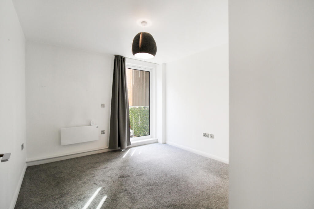 Apartment in Guildford - More