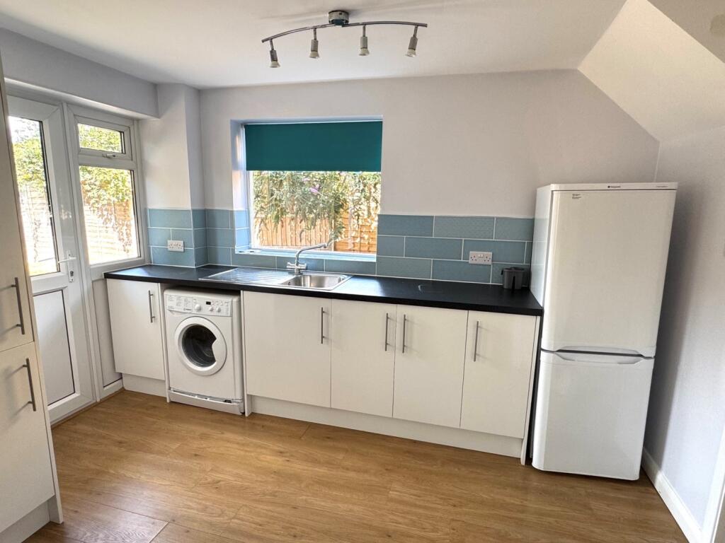House in Twickenham - View 4