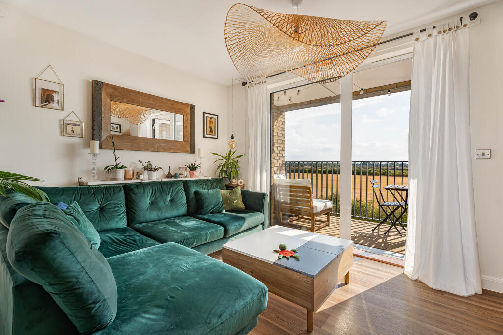 Apartment in Cambridge - More