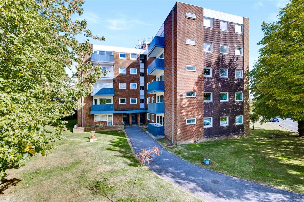 Main image of property: Silverdale Road, Burgess Hill, West Sussex, RH15