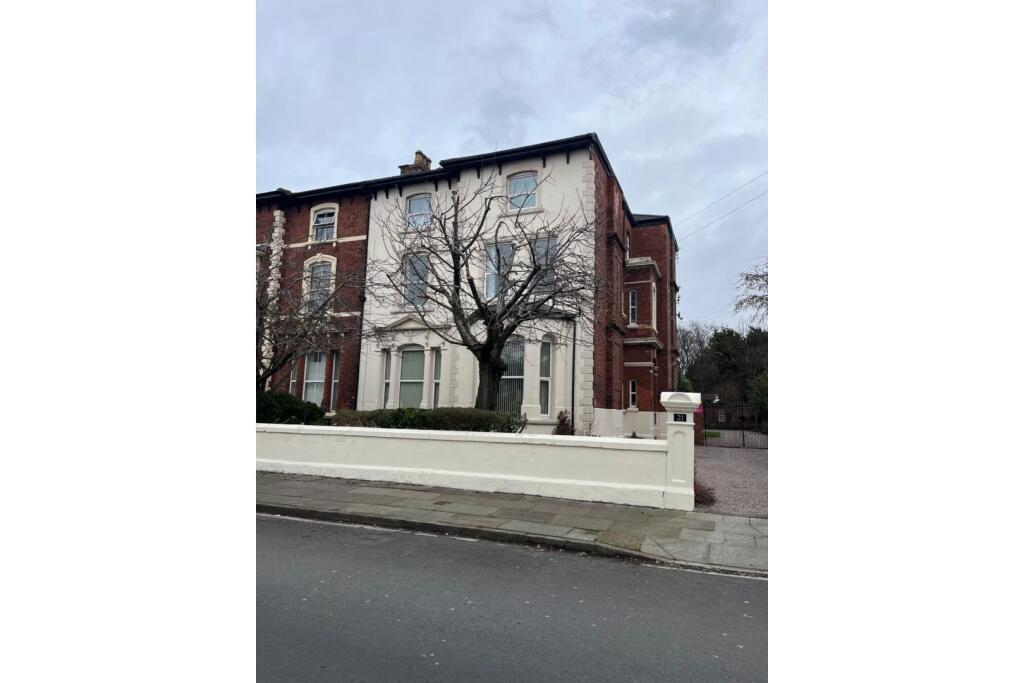 Main image of property: Waterloo Road, Liverpool, L22