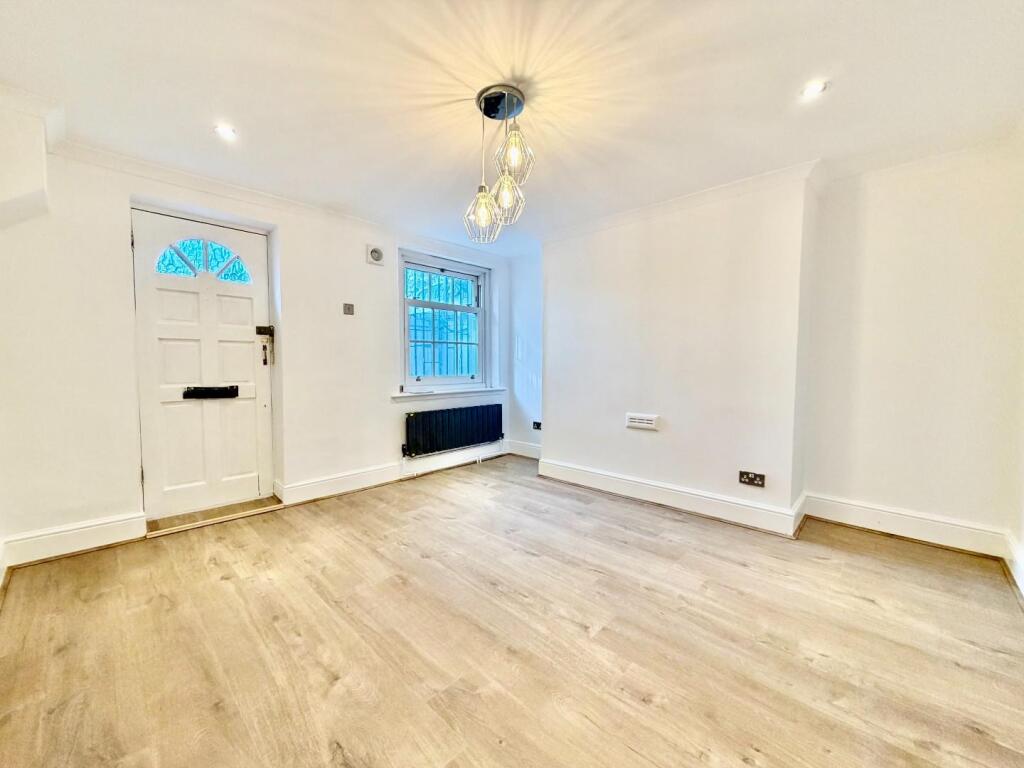 Apartment in London - View 3