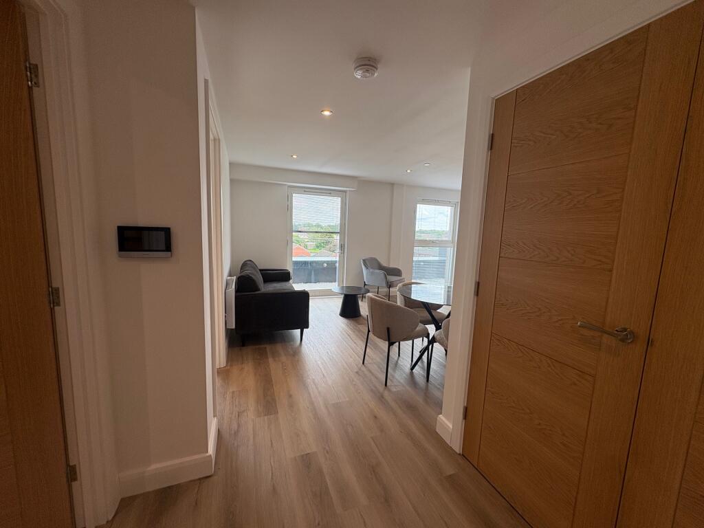 Apartment in Leeds - View 4