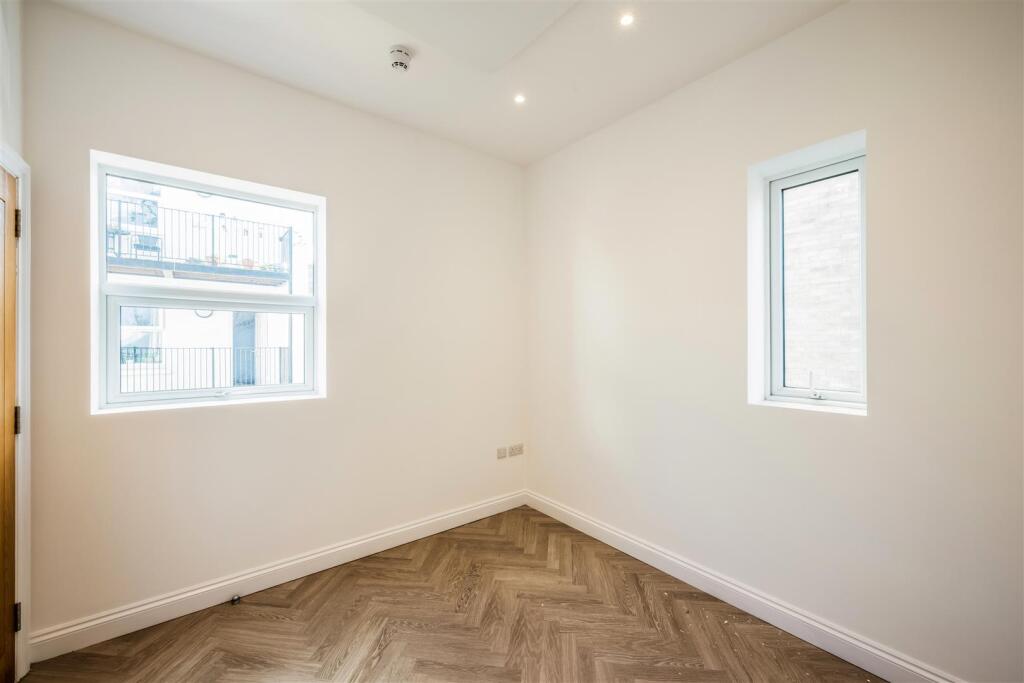 Apartment in Brighton - More
