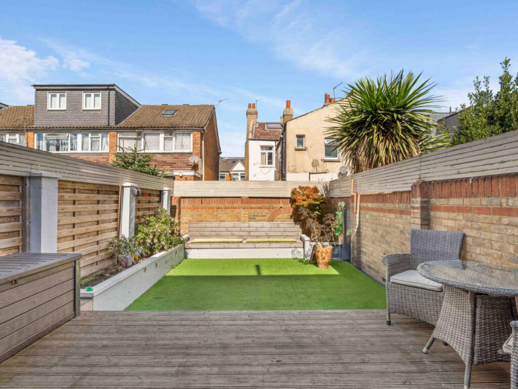 House in London, Earlsfield - View 5