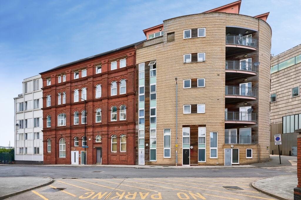 1-bed flat on 16 Marsh Street, Walsall, WS2, £73,000