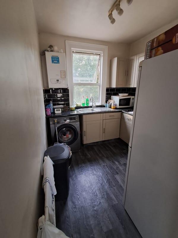 Apartment in London, Highams Park - View 4