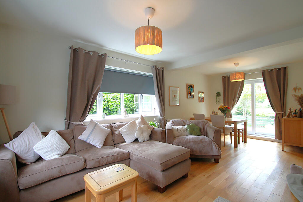 Kirby Road, Glenfield, Leicester, Leicestershire - View 6